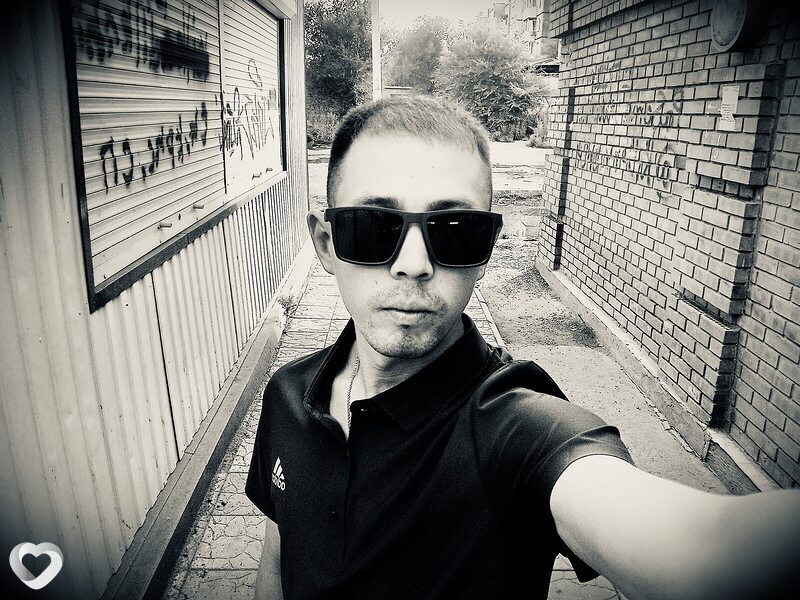 Дмитрий, 29, Черногорске — анкета №1039574