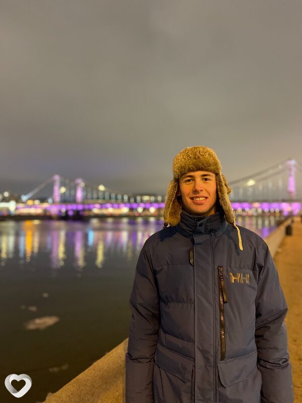 Максим, 26, Москве — анкета №1040045