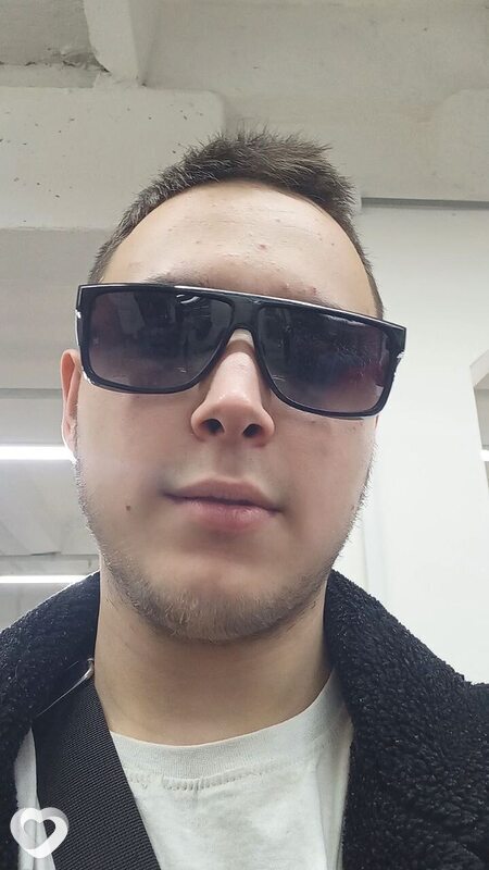 Даня, 21, Екатеринбурге — анкета №1040145