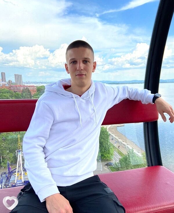 Александр, 27, Хабаровске — анкета №1040498