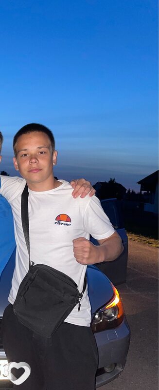 Матвей, 21, Минске — анкета №1040669