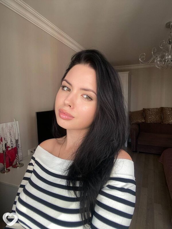 Лиза, 25, Новосибирске — анкета №1040922