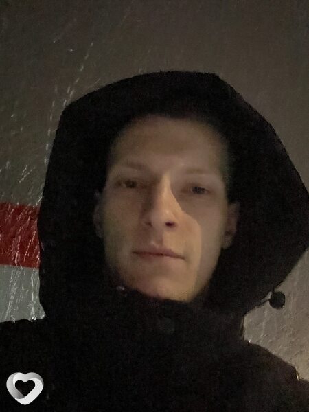 Антон, 27, Буденновске — анкета №1041704