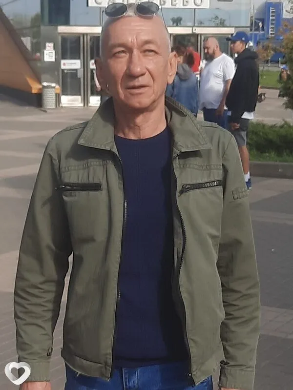Олег, 55, Москве — анкета №1042049