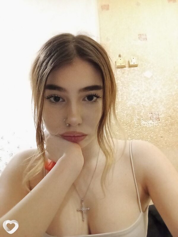 Милана, 23, Новосибирске — анкета №1042806