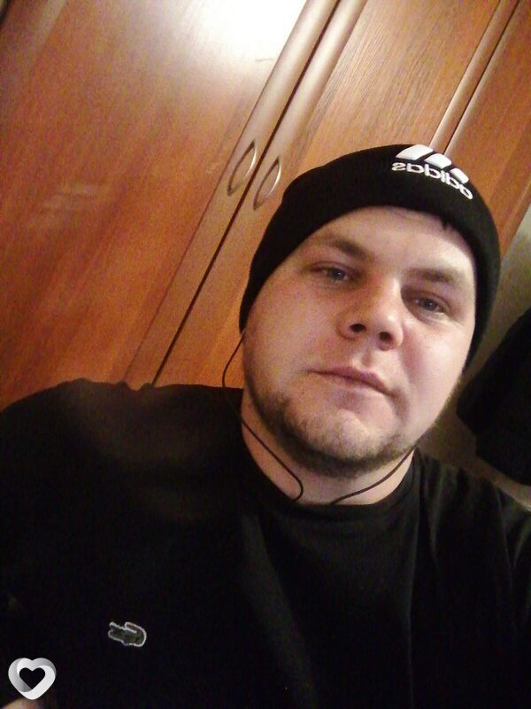 Анатолий, 28, Москве — анкета №1043075