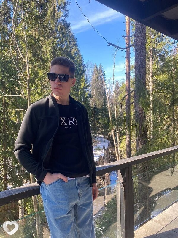 Александр, 25, Санкт-Петербурге — анкета №1042901