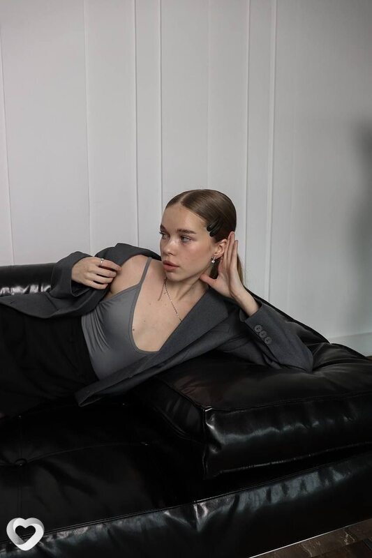 Ксюшенька, 21, Кургане — анкета №1043069