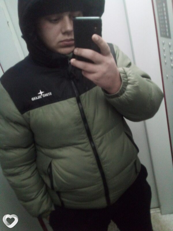 Иван, 23, Ачинске — анкета №1043495