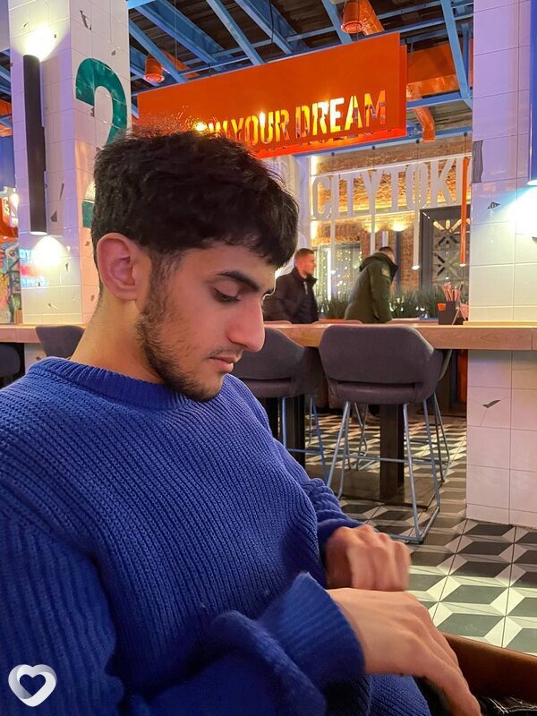 Анар, 21, Москве — анкета №1044405