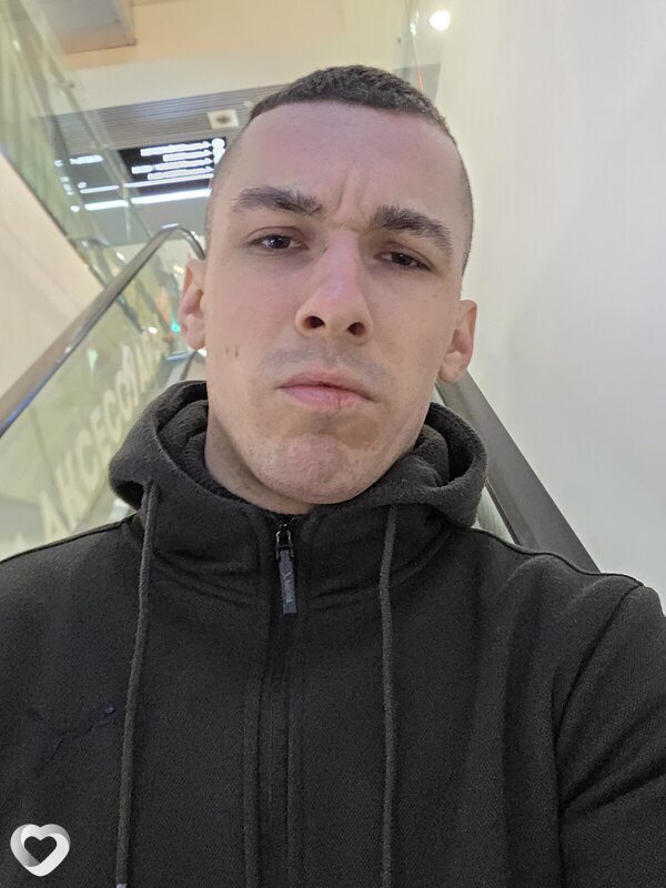 Кирилл, 25, Красногорске — анкета №1044409