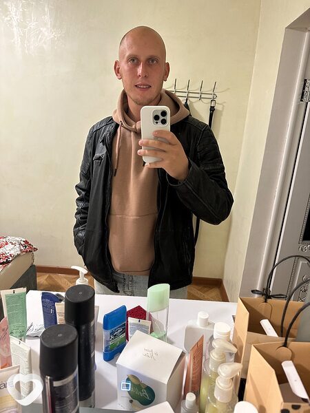 Денис, 29, Симферополе — анкета №1044832