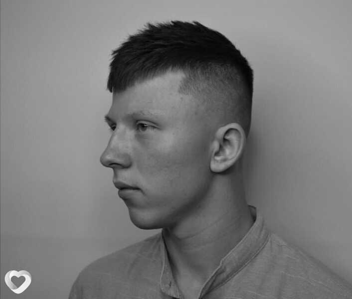 Денис, 25, Москве — анкета №1044917