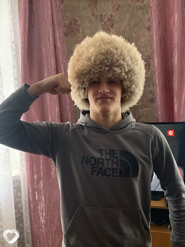 Влад, 22, Минске — анкета №1044622
