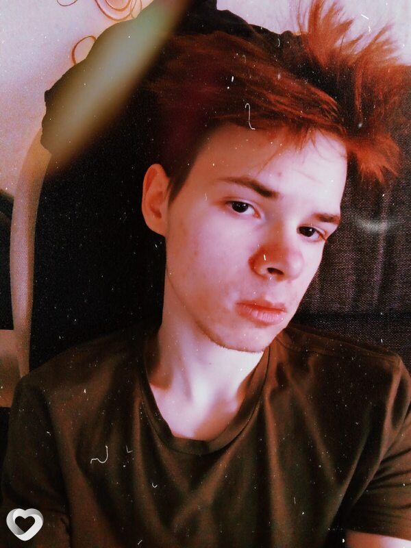 Денис, 22, Москве — анкета №1044815