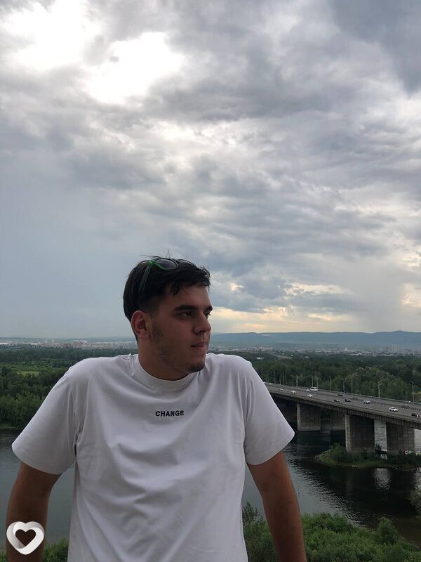 Антон, 20, Красноярске — анкета №1045502