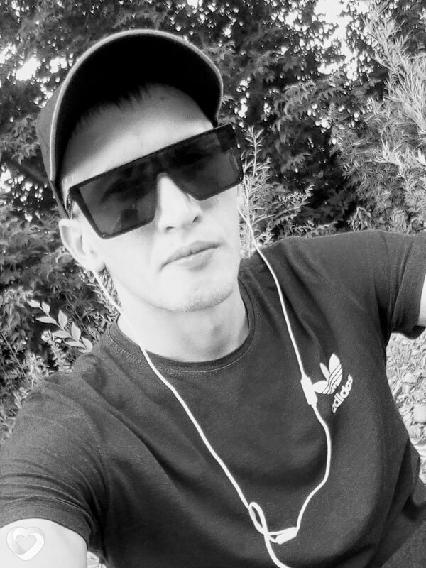 Евгений, 29, Екатеринбурге — анкета №1046383