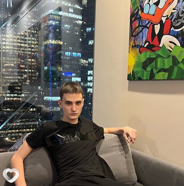 Владимир, 22, Санкт-Петербурге — анкета №1046654