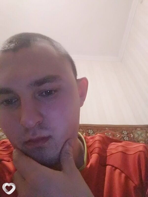 Фёдор, 23, Речице — анкета №1046351