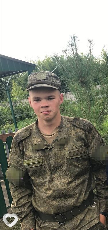 Виталий, 21, Новоалтайске — анкета №1046896