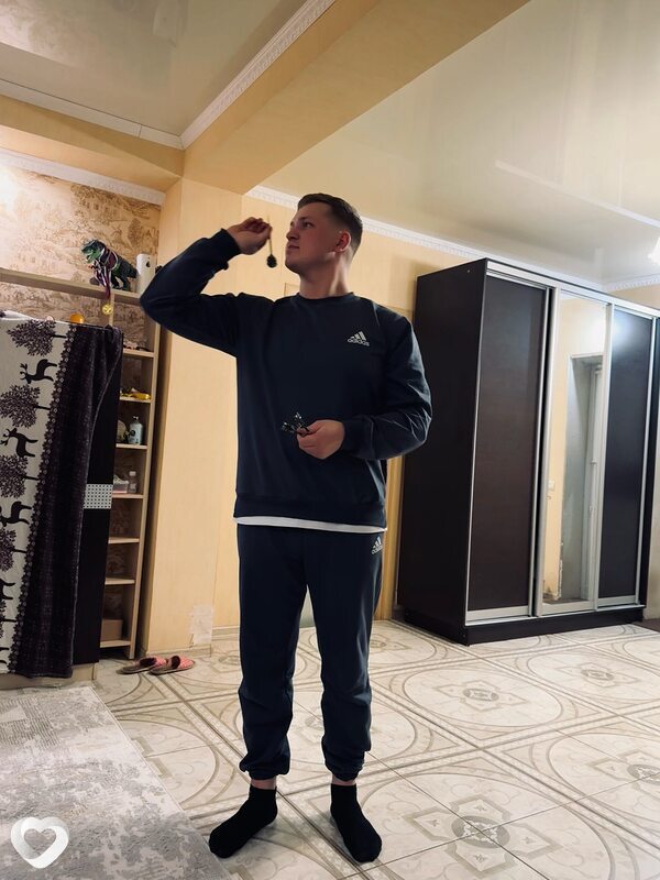 Паша, 27, Москве — анкета №1046973