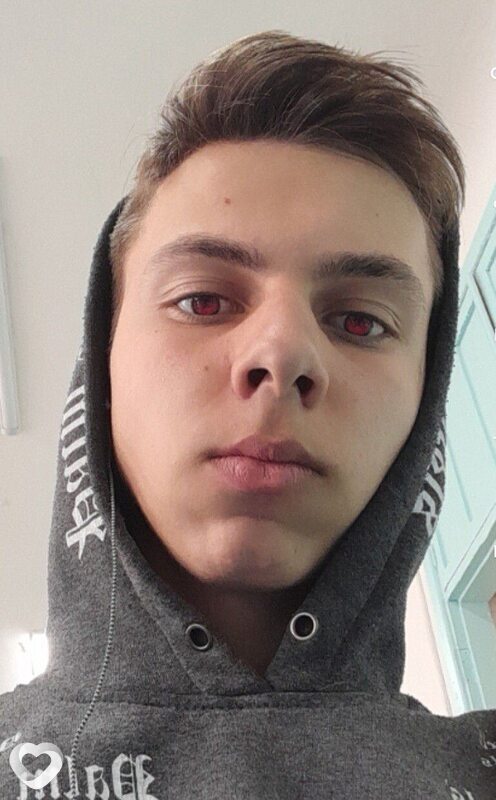 Антон, 20, Семей — анкета №1047016