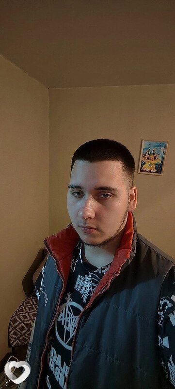 Влад, 23, Москве — анкета №1047300