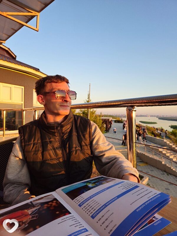 Артем, 23, Самаре — анкета №1047478