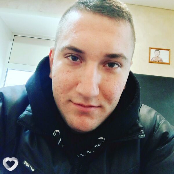 Антон, 26, Тамбове — анкета №1047857