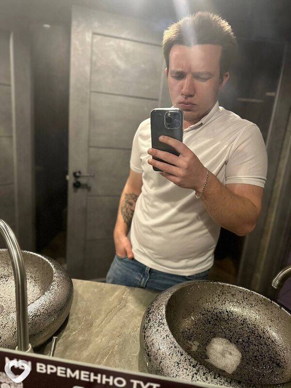 Алексей, 24, Саратове — анкета №1048033