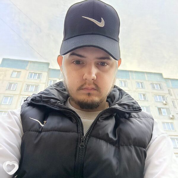 Юрий, 20, Москве — анкета №1048315