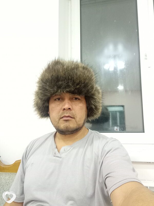 Исроилжон, 39, Новоалтайске — анкета №1048329