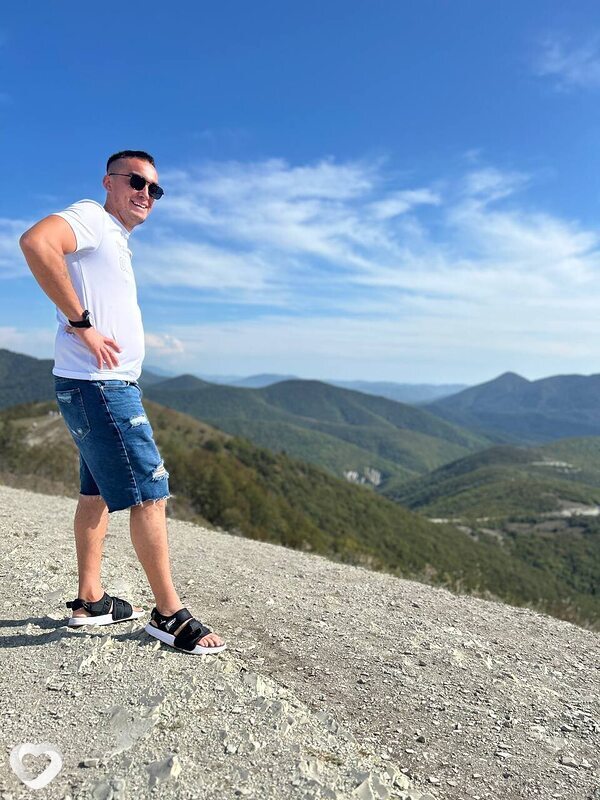 Виктор, 32, Москве — анкета №1048573