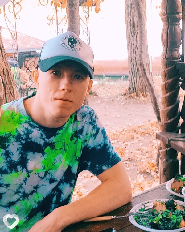 Максим, 30, Саратове — анкета №1048710