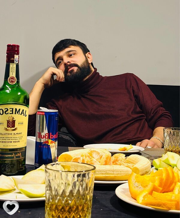 Омар, 28, Москве — анкета №1049302