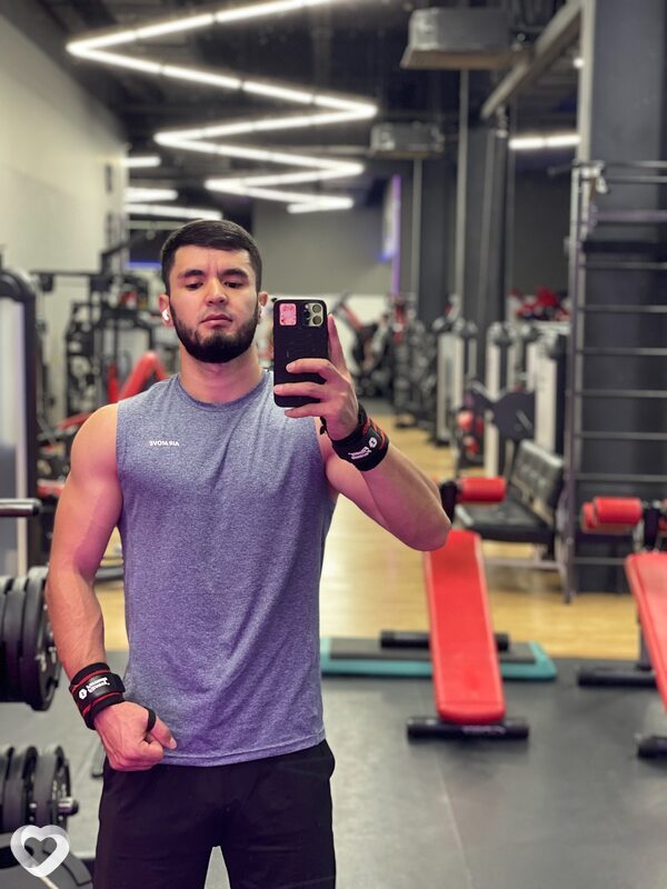 Закир, 27, Красноярске — анкета №1049585
