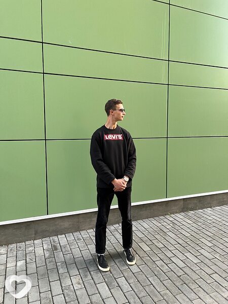 Данила, 23, Омске — анкета №1049565