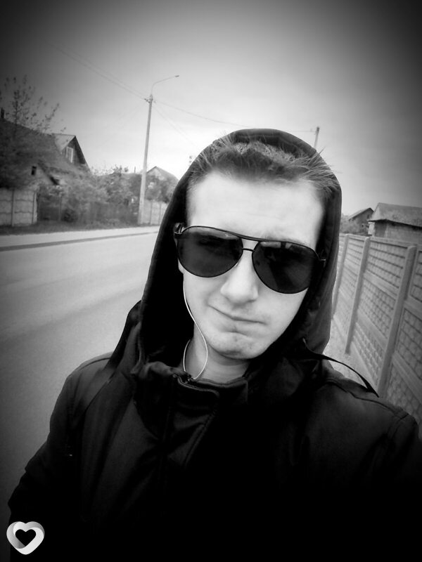 Максим, 29, Истре — анкета №1050478