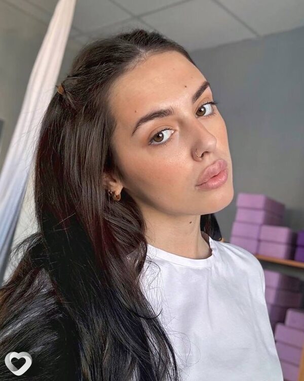 Маша, 20, Москве — анкета №1051051