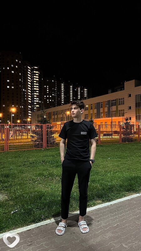 Джонни, 28, Москве — анкета №1051222