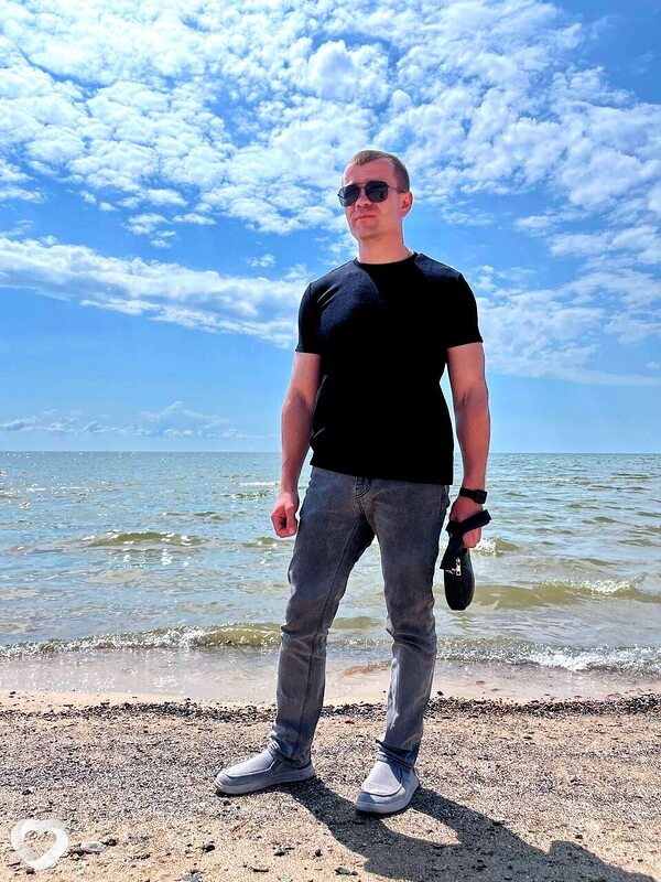 Евгений, 36, Торезе — анкета №1051477