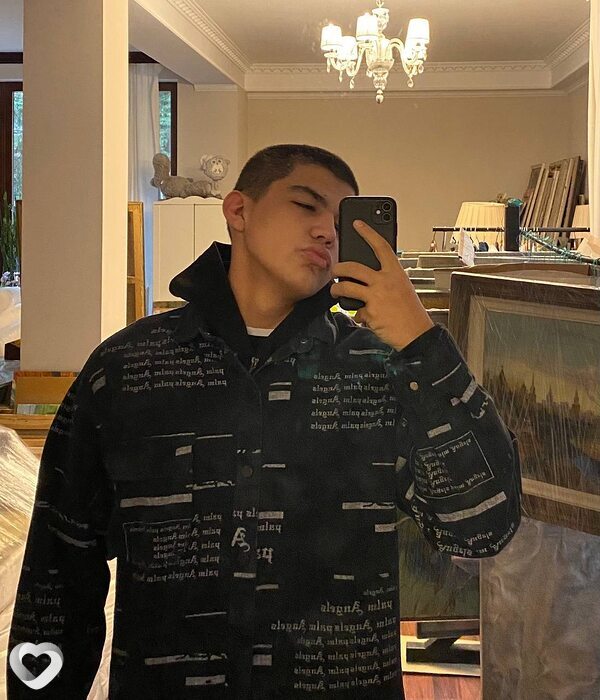Жаха, 20, Москве — анкета №1051558