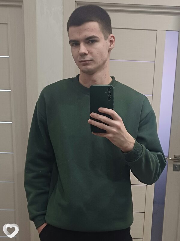 Арсений, 20, Минске — анкета №1051777