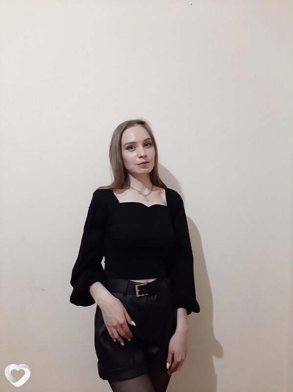 Карина, 28, Ангарске — анкета №1051966