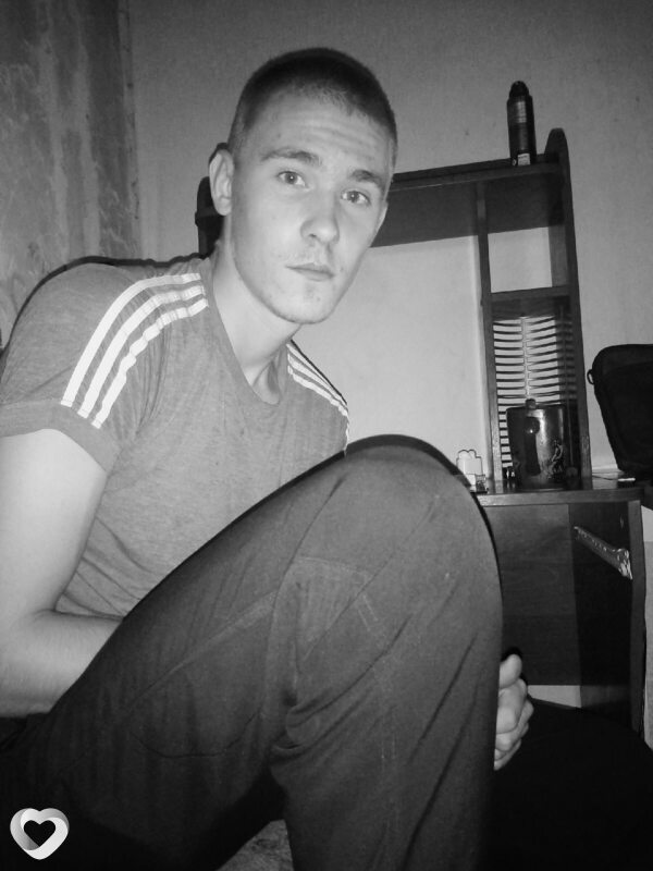 Максим, 24, Томске — анкета №1052038