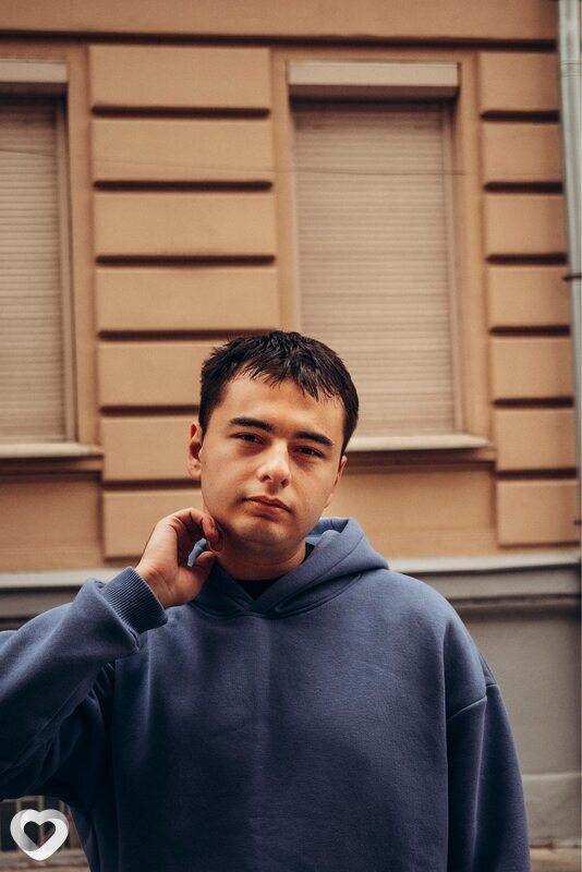 Максим, 26, Москве — анкета №1052385