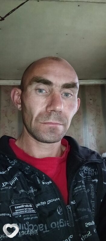 Юрий, Игра