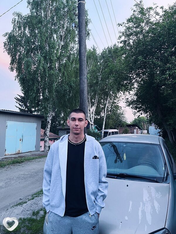 Данил, 20, Новосибирске — анкета №1053138