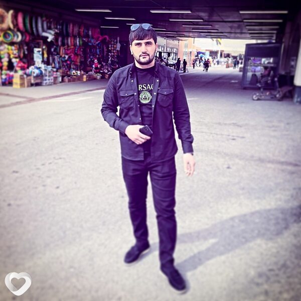 Алик, 31, Москве — анкета №1053313