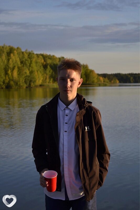 Александр, 24, Москве — анкета №1053693